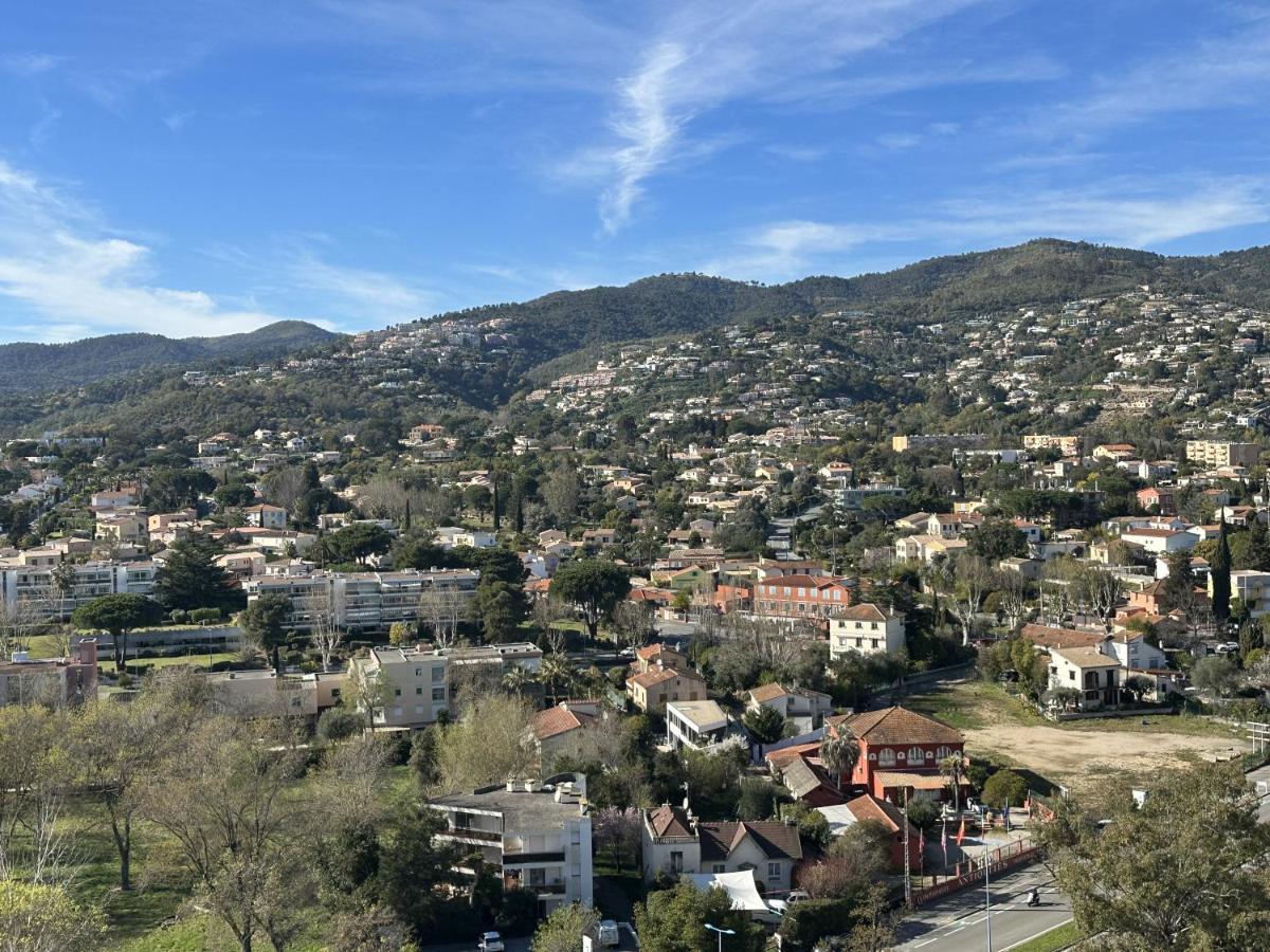 My Resid Appart Cannes Vue Marina Et Vue Montagne Mandelieu Dış mekan fotoğraf